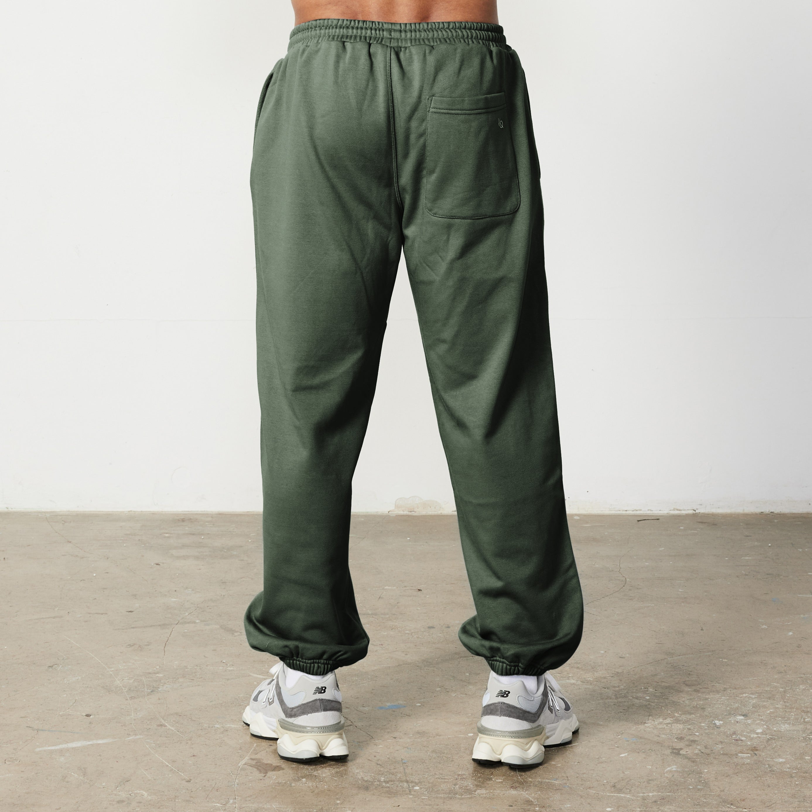 Vanquish Essential Forest Green Oversized Sweatpants