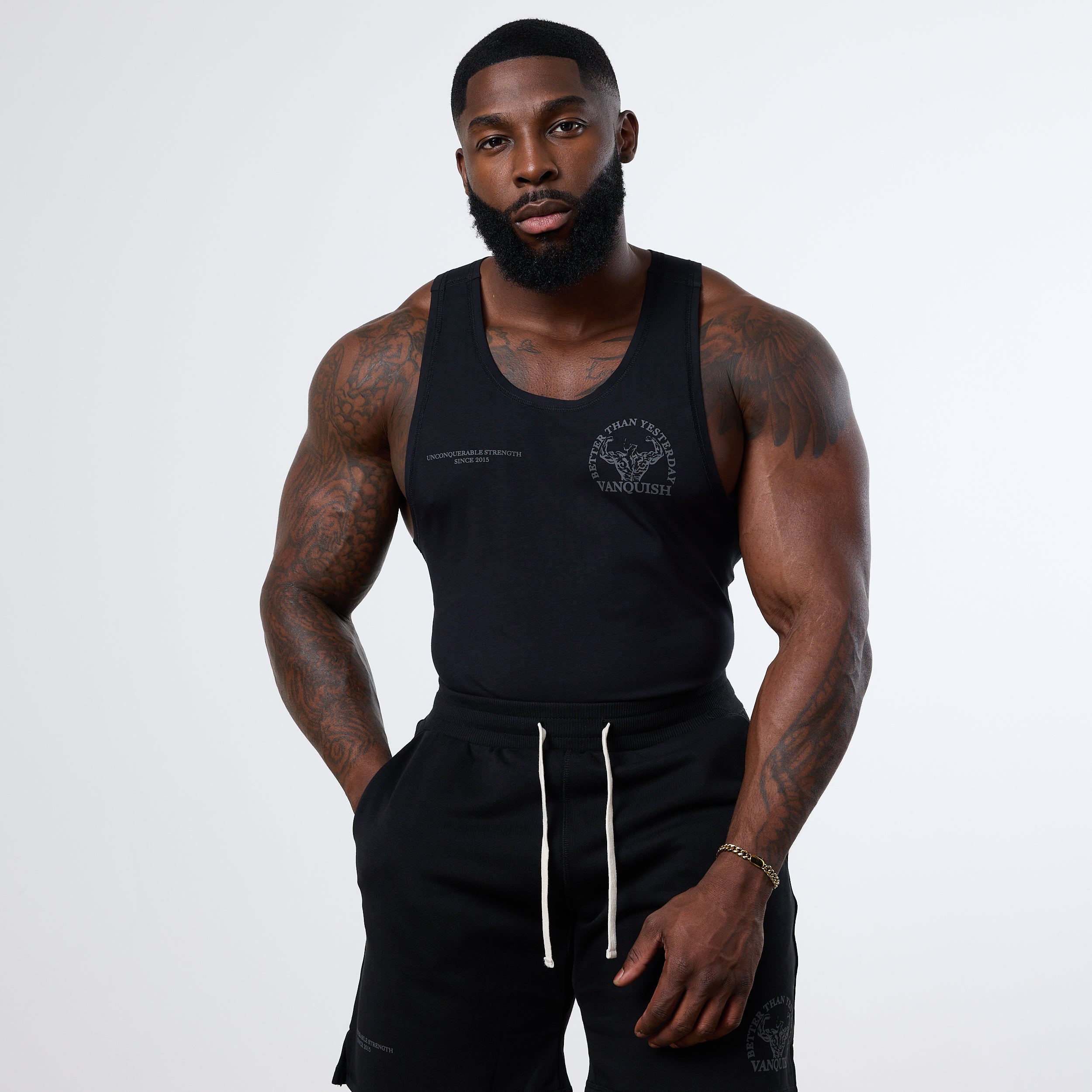 Vanquish – Tanktop „Unconquerable Strength“ in Schwarz