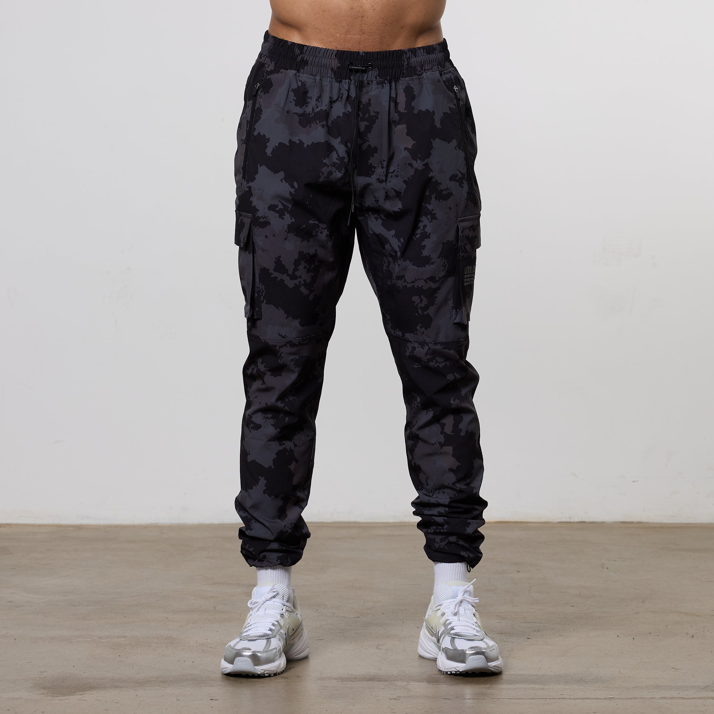 Vanquish Utility Black Camo Tapered Cargo Pants