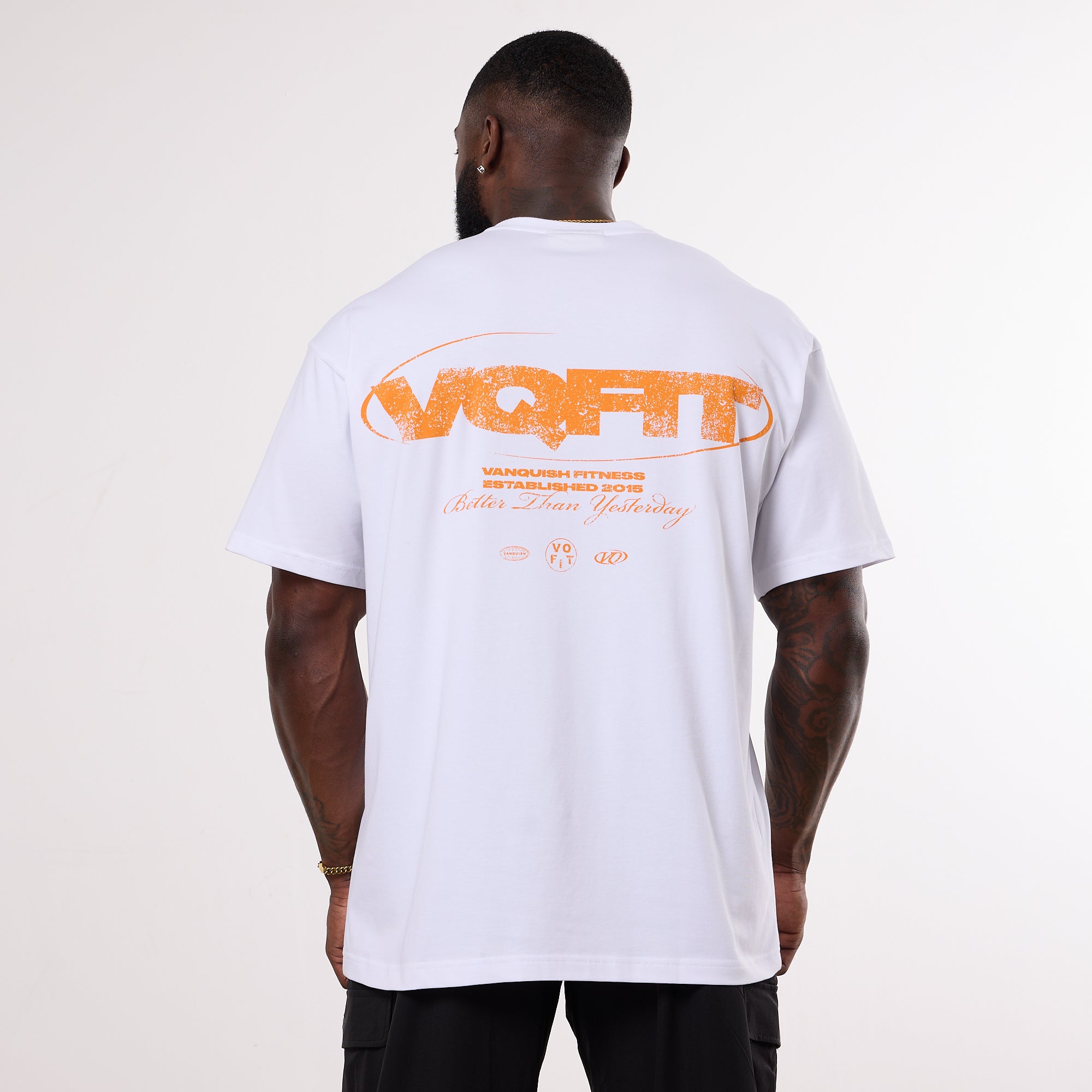 Vanquish – TSP VQFIT Revolve – Übergroßes weißes T-Shirt