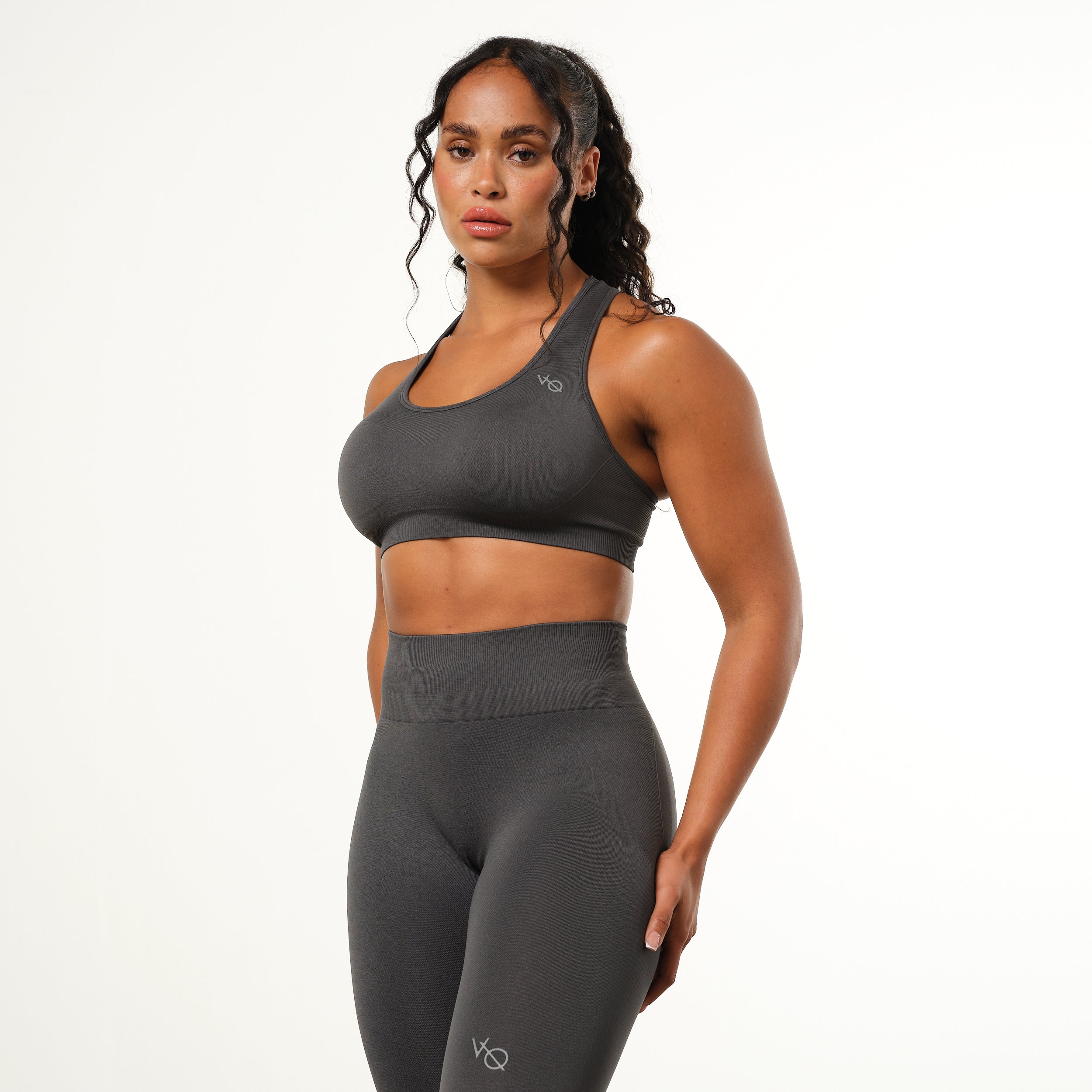 Vanquish Elevate Seamless Charcoal Support Bra