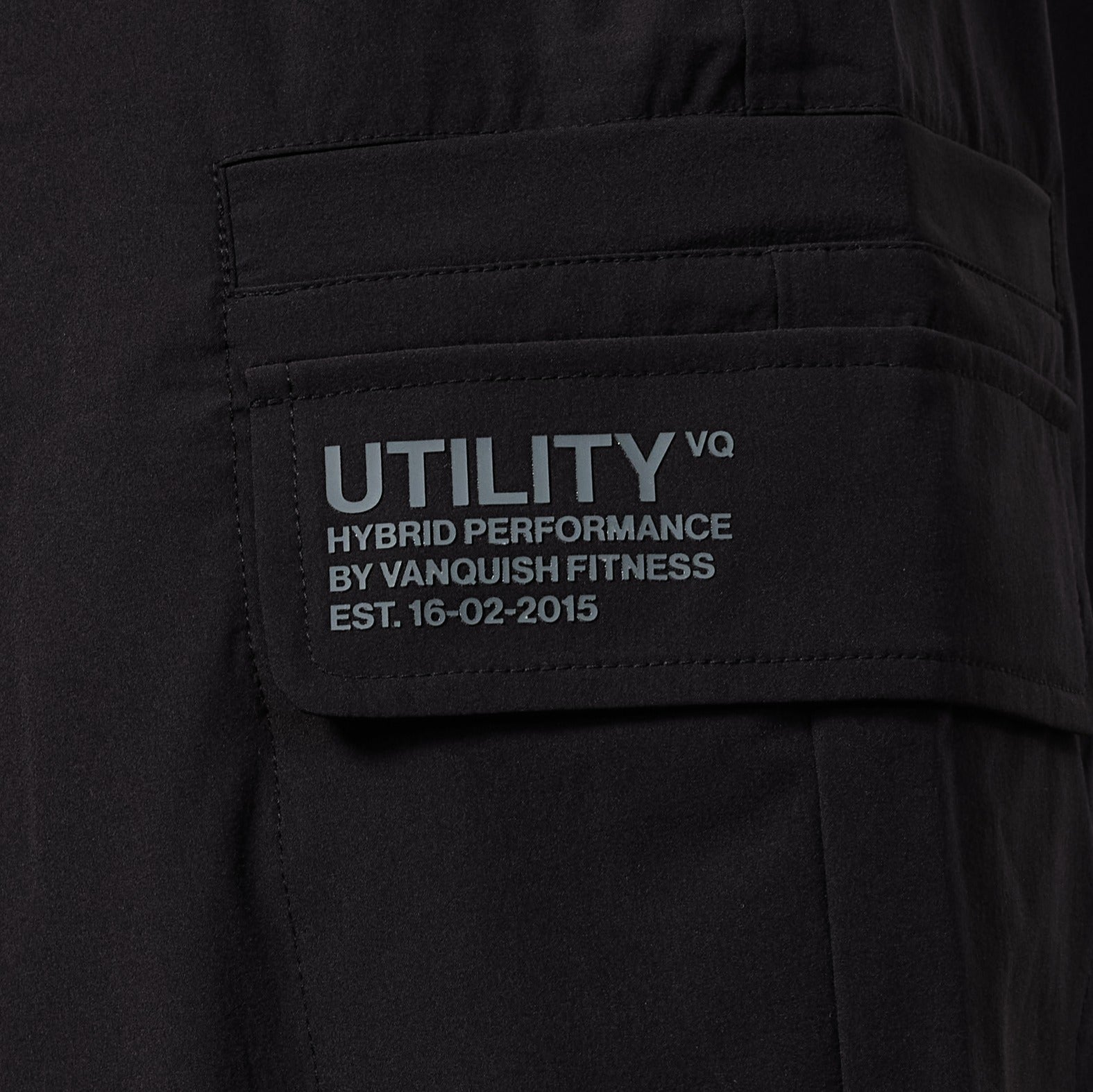 Vanquish Utility – Schwarze, konisch zulaufende Performance-Hose