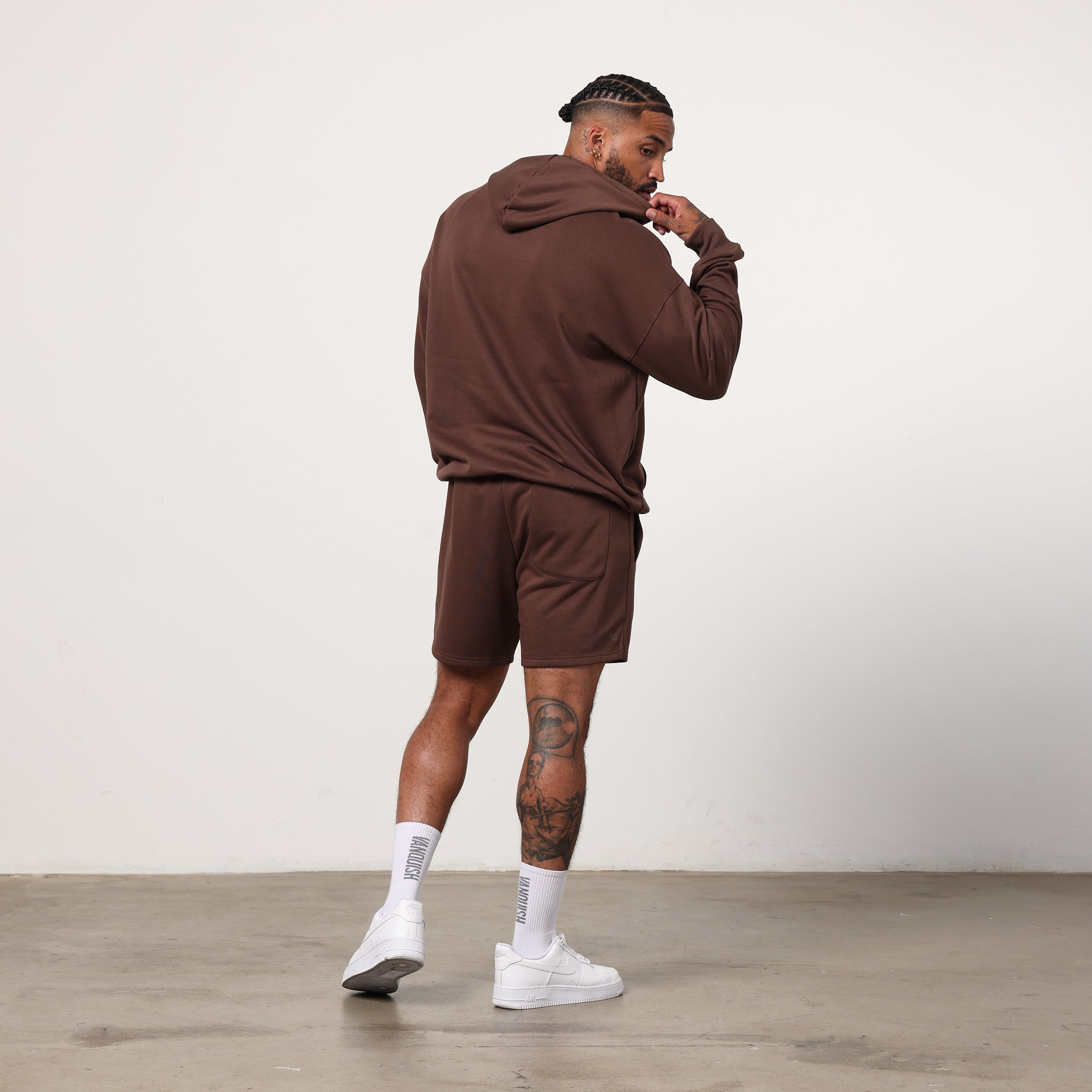 Vanquish Essential Chocolate Regular Fit Shorts