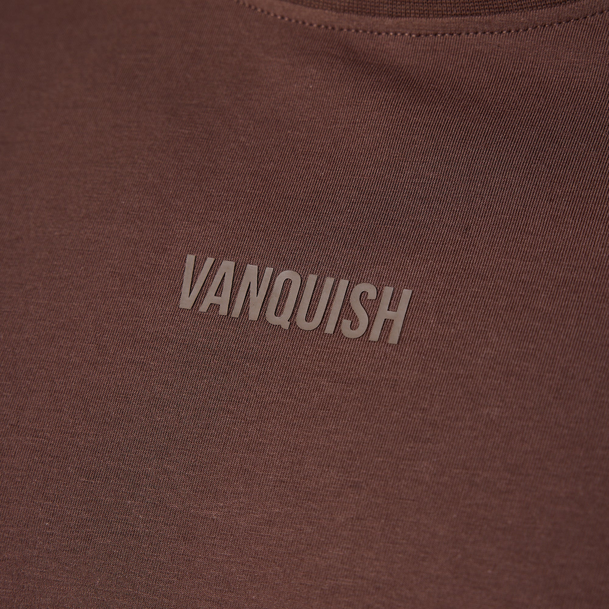 Vanquish – Essential – Übergroßes T-Shirt in Schokoladenbraun