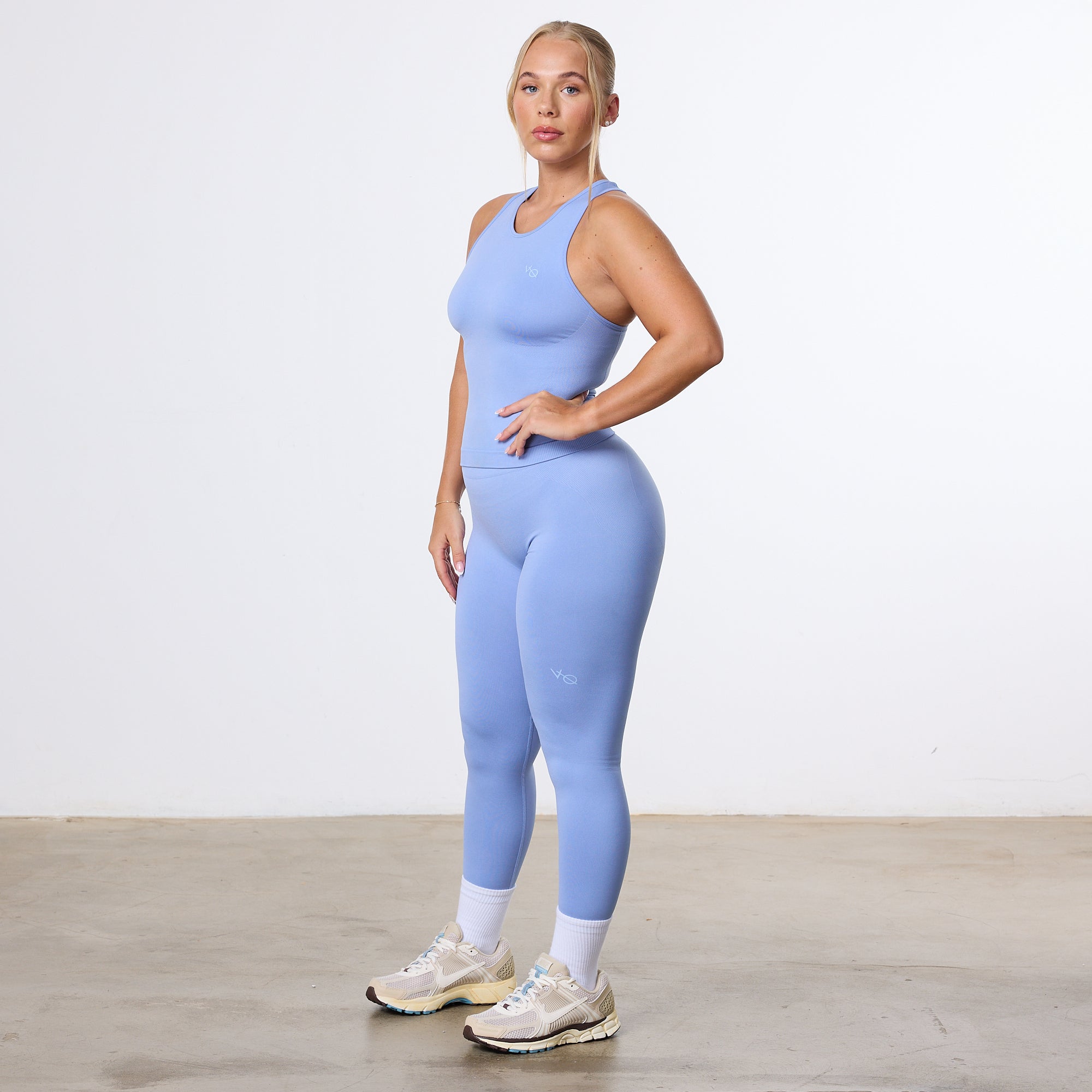 Vanquish Elevate Seamless Petite-Leggings in Himmelblau