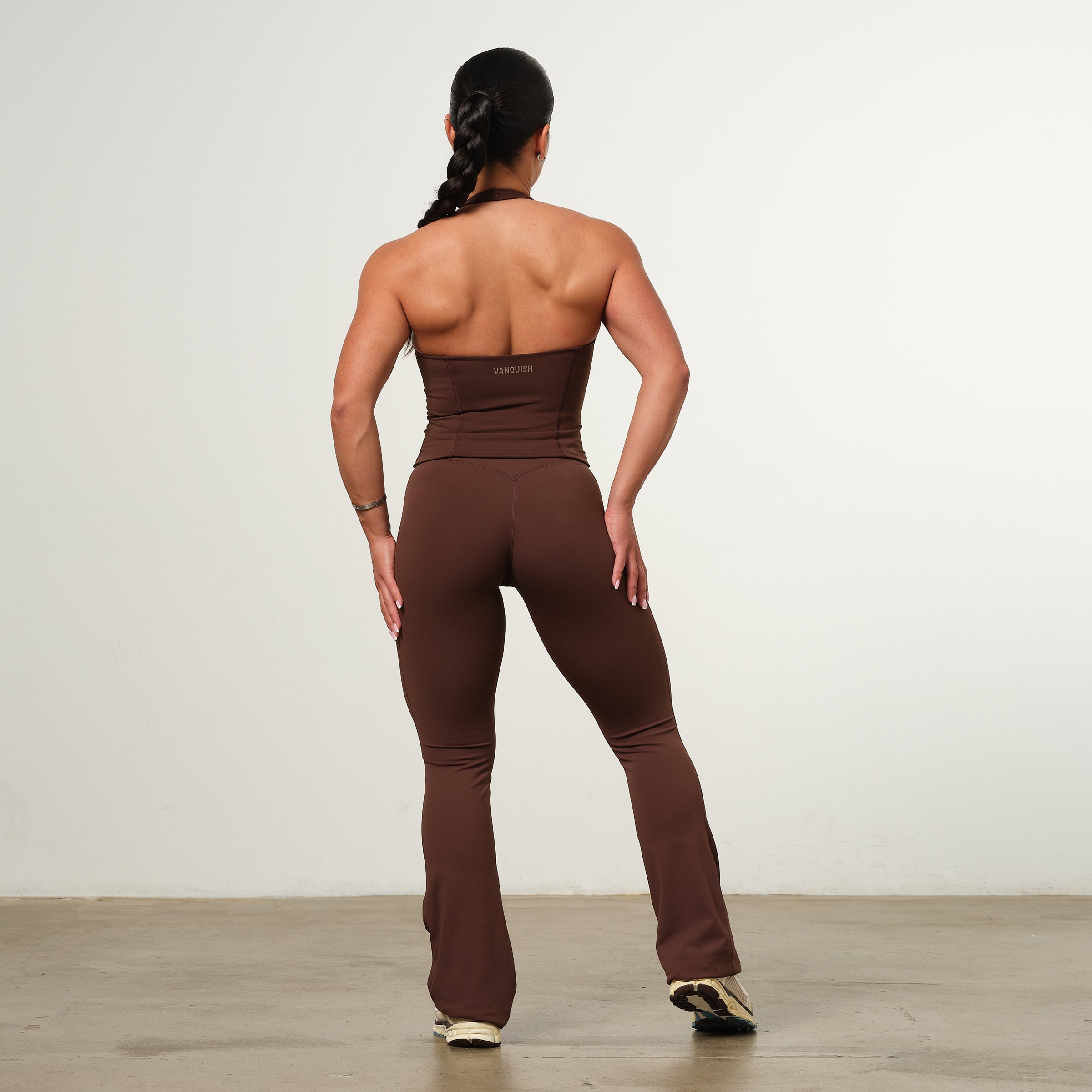 VANQUISH ENHANCE COFFEE BROWN HIGH-WAIST FLARED LEGGING