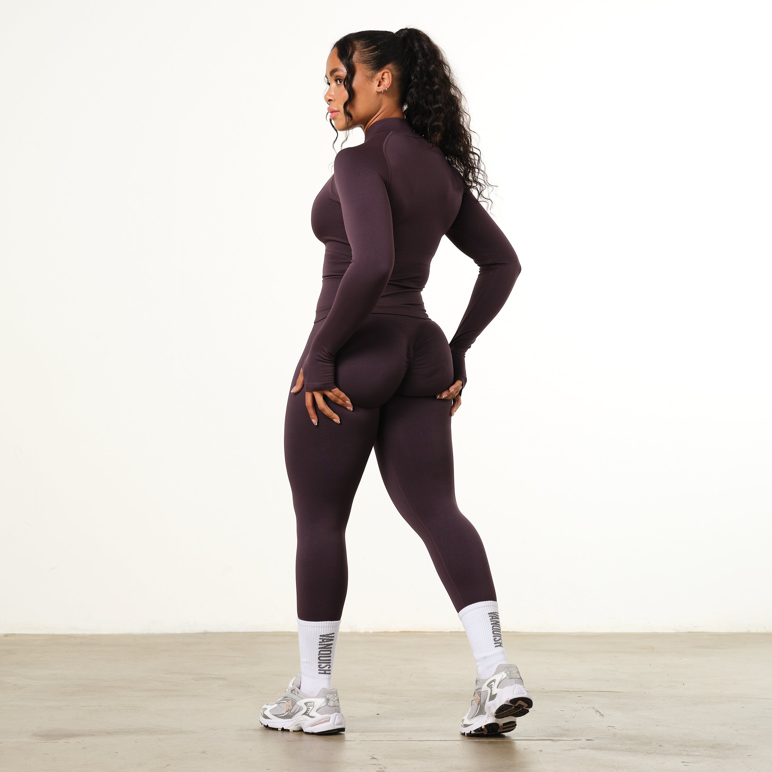 Vanquish Elevate Seamless Plum Zip Front Jacket