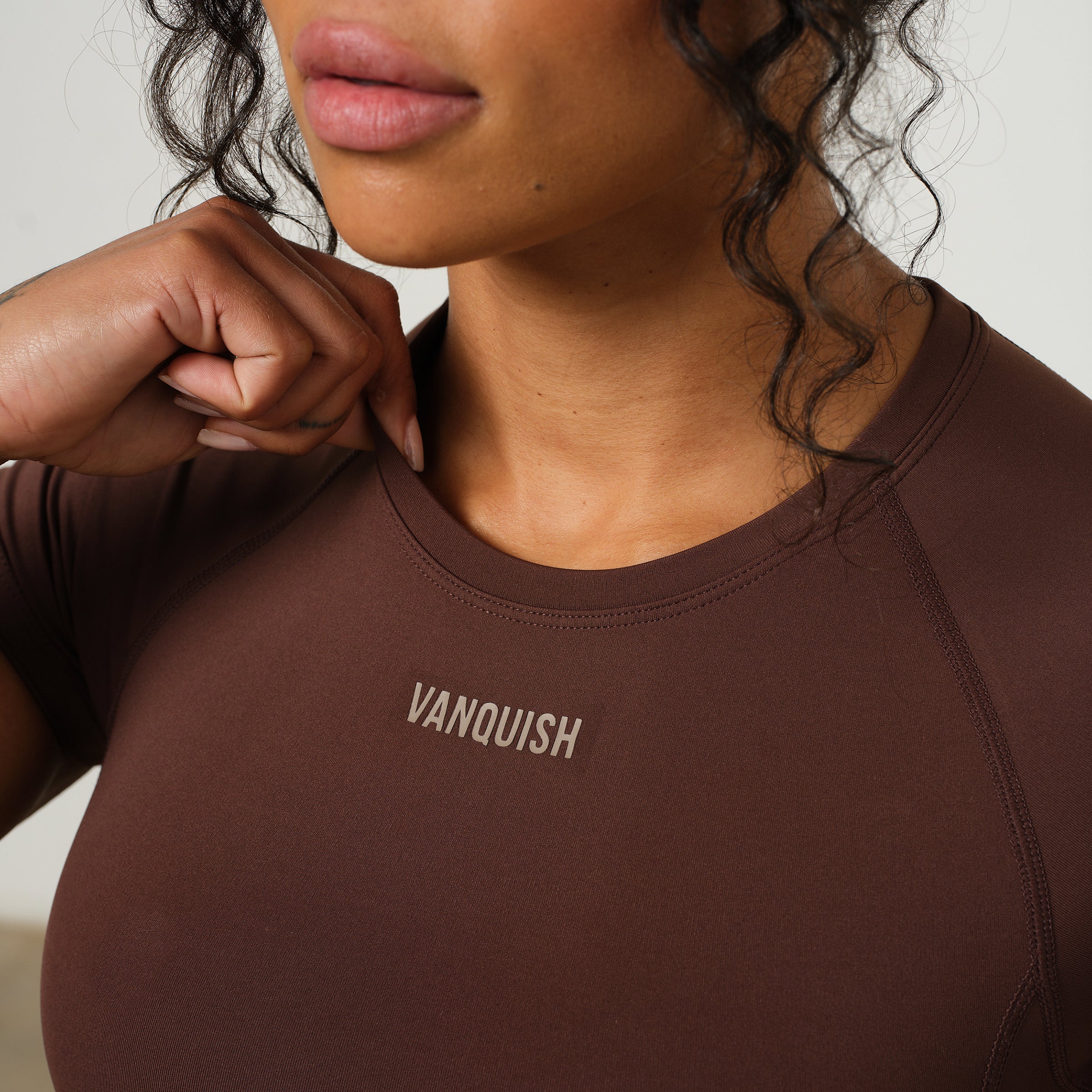 VANQUISH ENHANCE COFFEE BROWN MIDI CAP SLEEVE T SHIRT