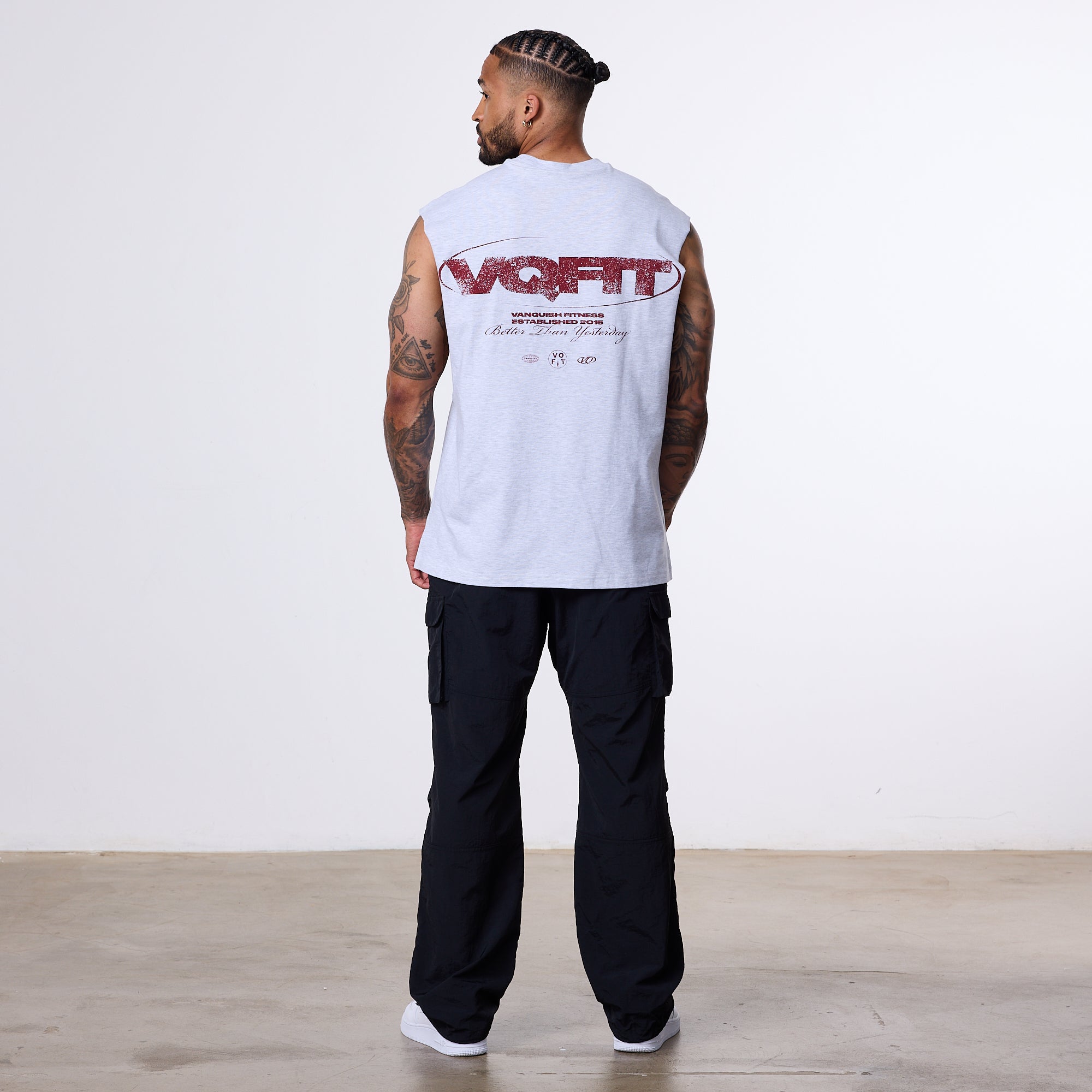 Vanquish TSP VQFIT Revolve ärmelloses graues T-Shirt