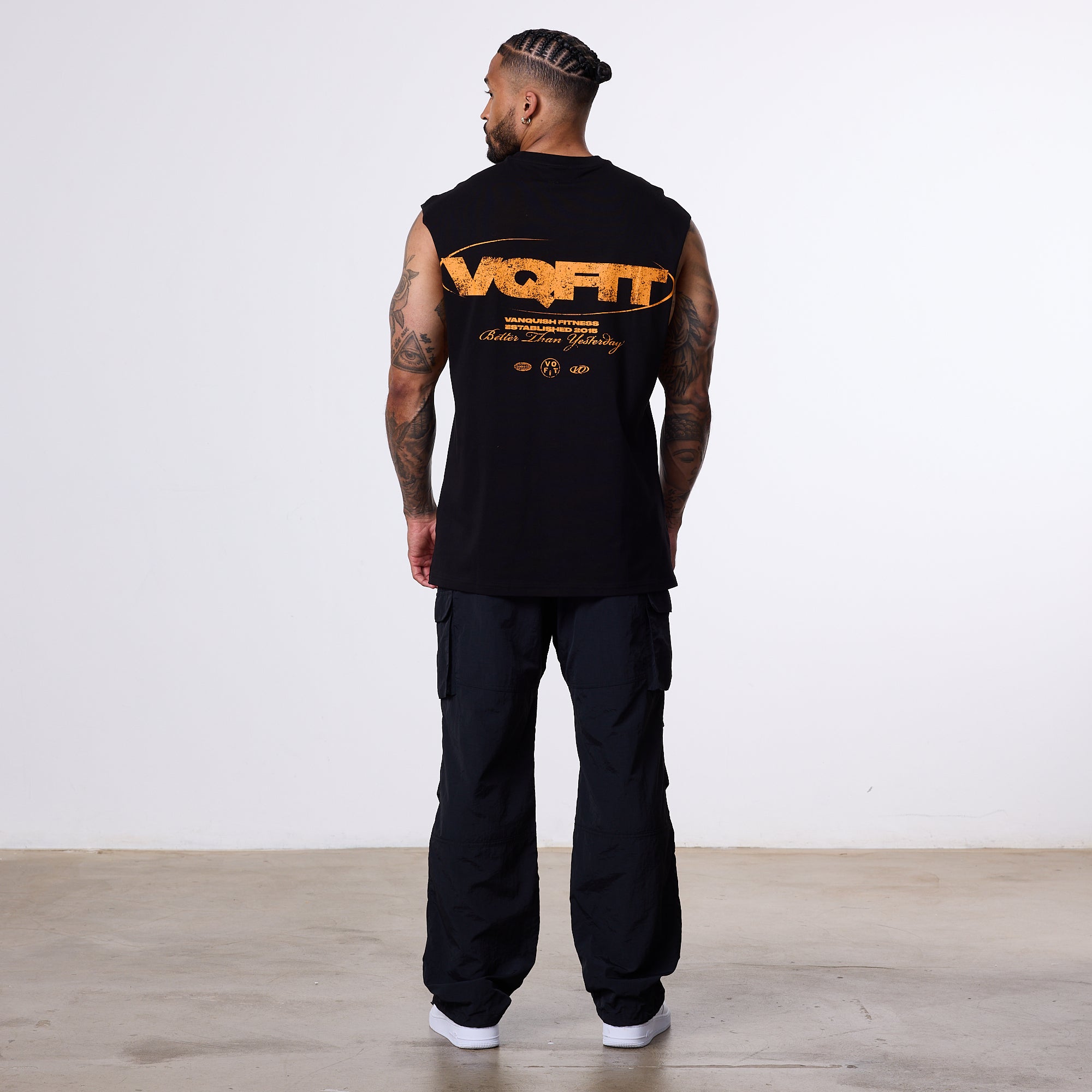 Vanquish TSP VQFIT Revolve ärmelloses schwarzes T-Shirt