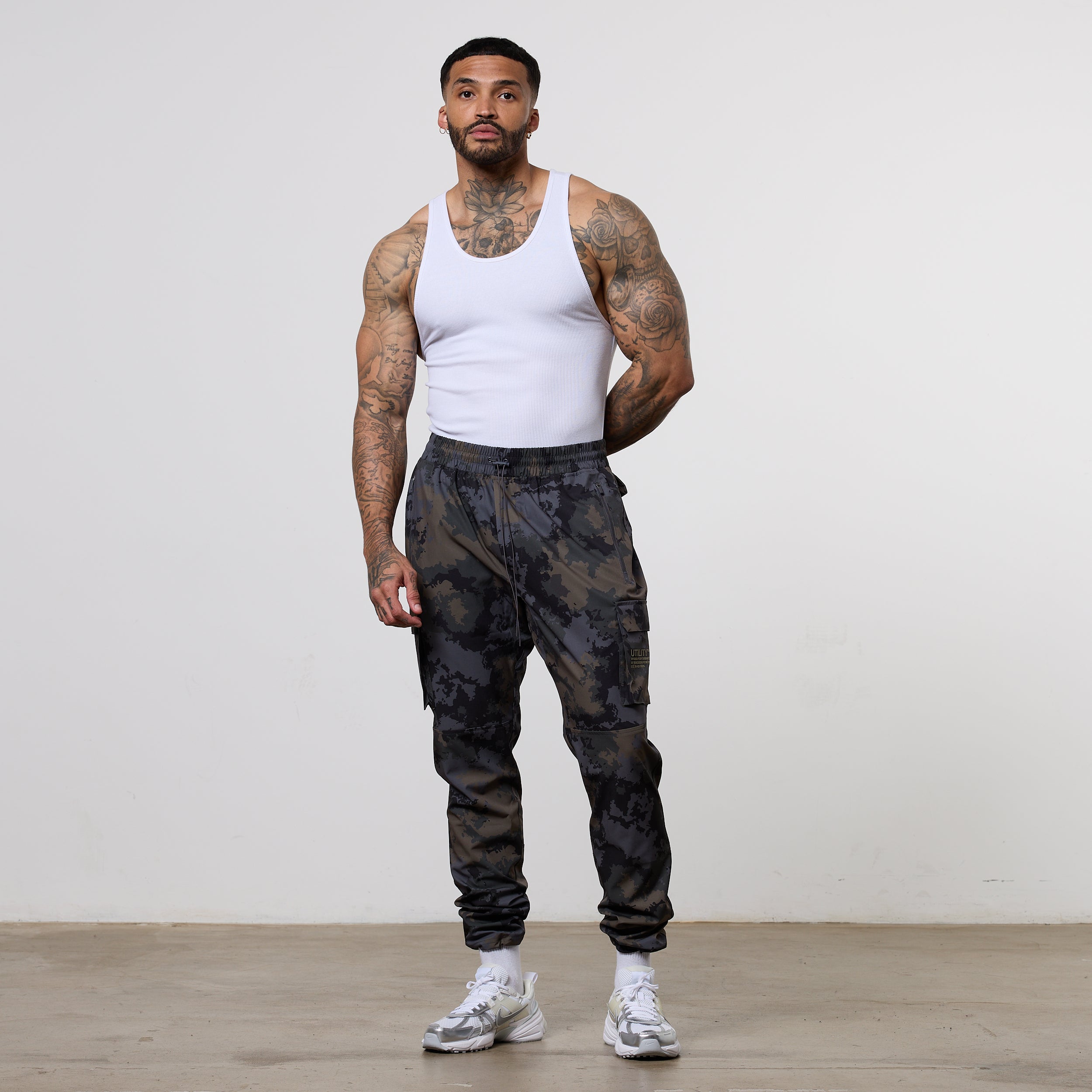 Vanquish Utility Brown Camo Tapered Cargo Pants