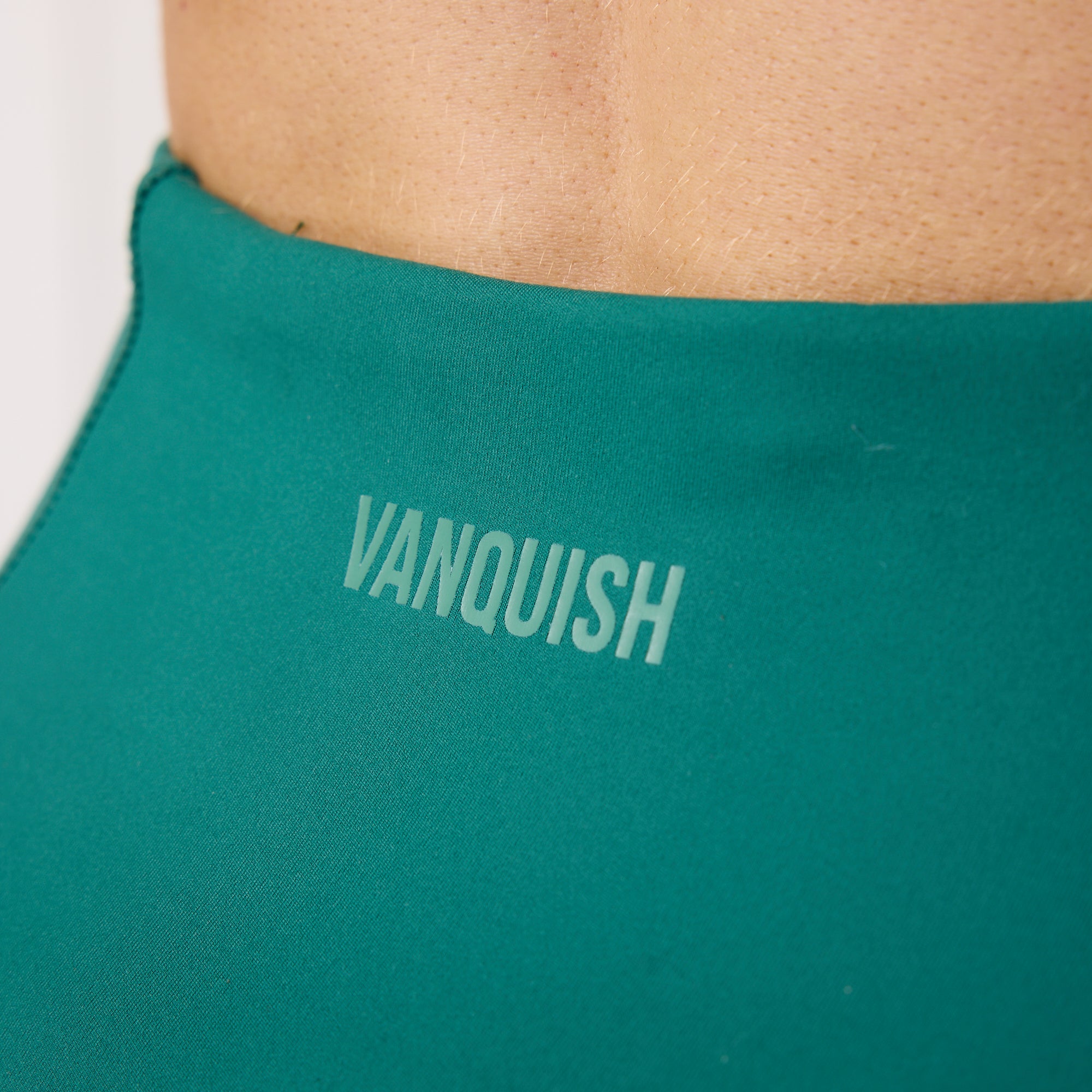 Vanquish Enhance – Gerüschte Leggings in Waldgrün