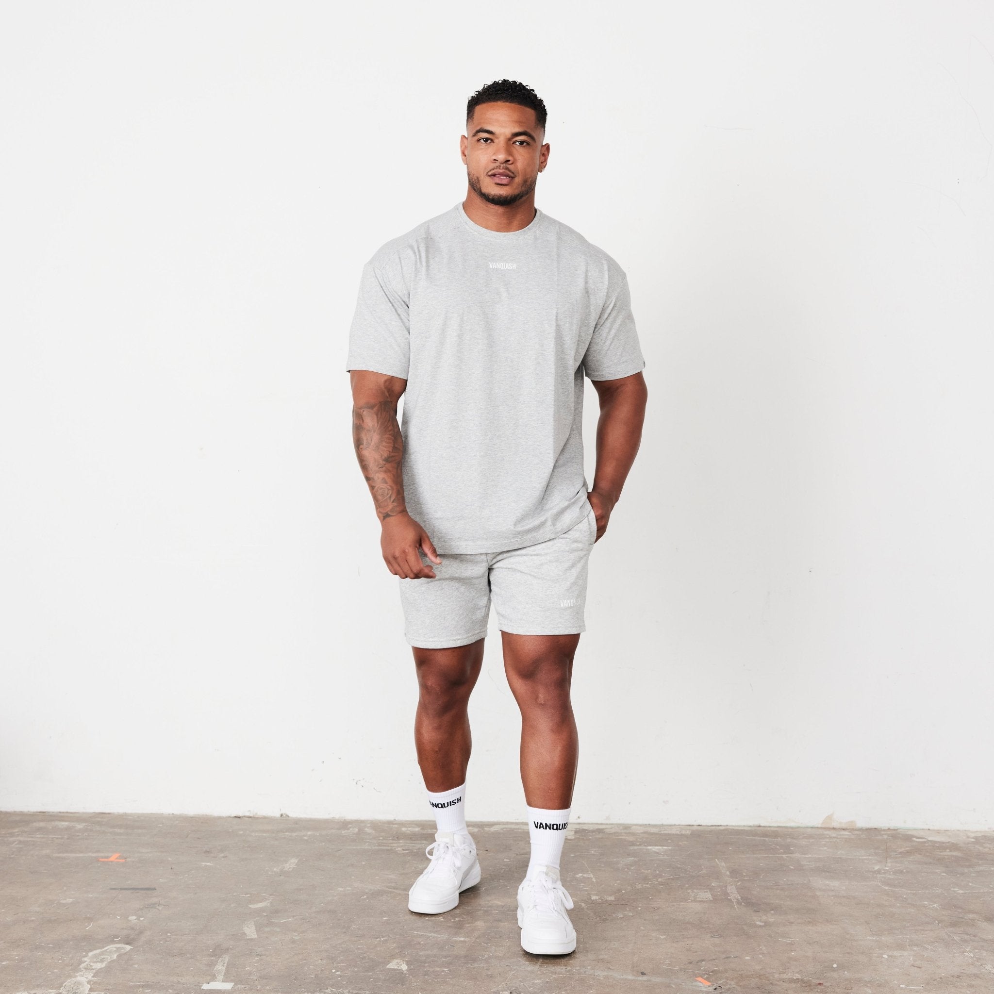 Vanquish Essential Grey Oversized T Shirt